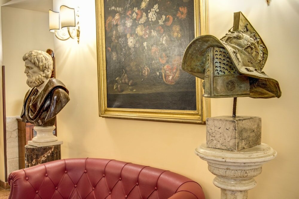 Фото Aurelius Art Gallery Smart Hotel