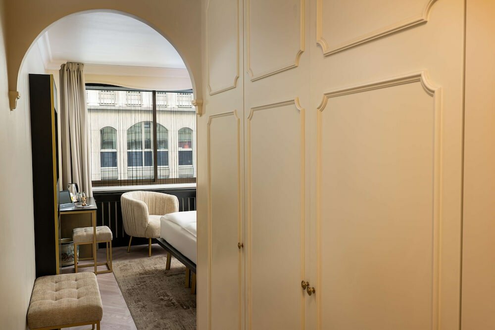 Фото Elaya Hotel Vienna City Center