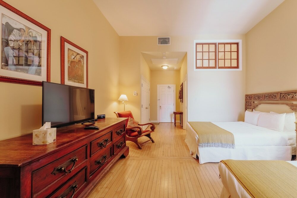 Фото Foster's Inn