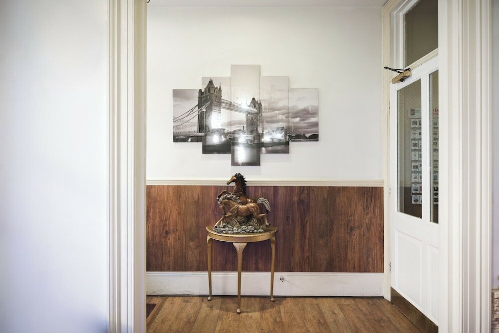 Фото Linden House Hotel