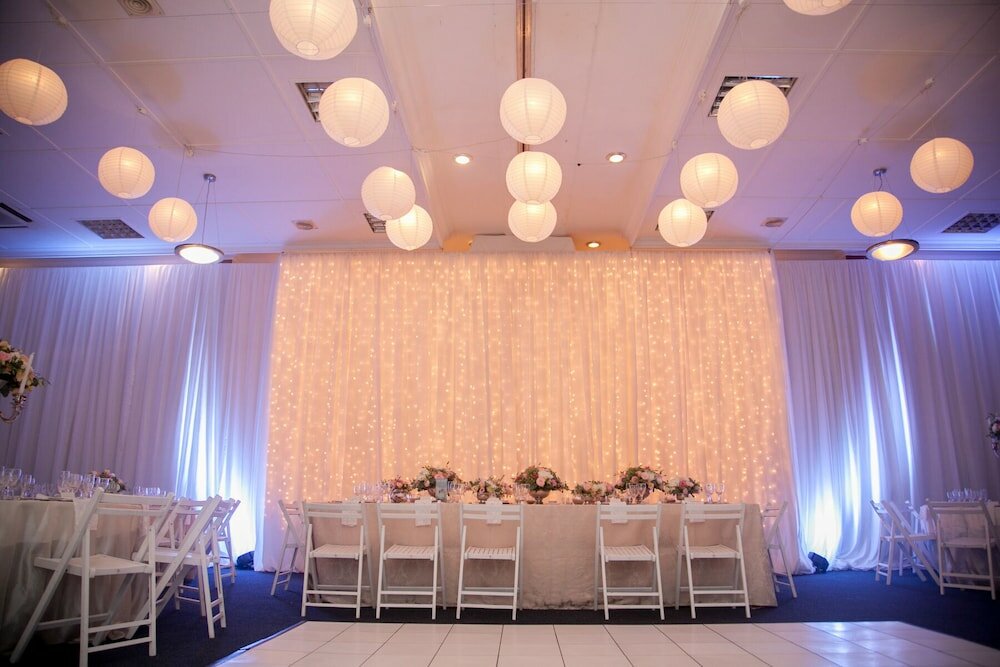 Фото The Wilderness Hotel