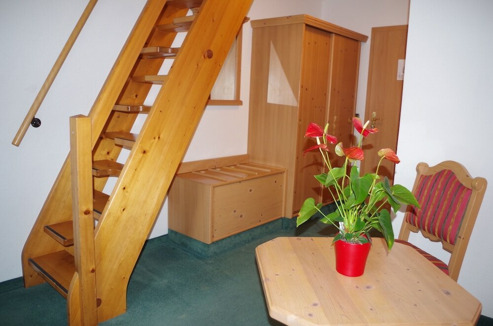 Фото Hotel Alttolkewitzer Hof Dresden