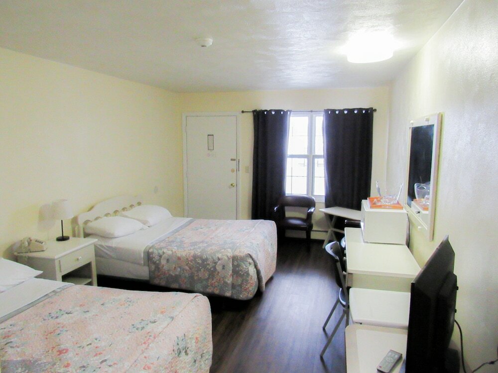 Фото Brewer Motor Inn