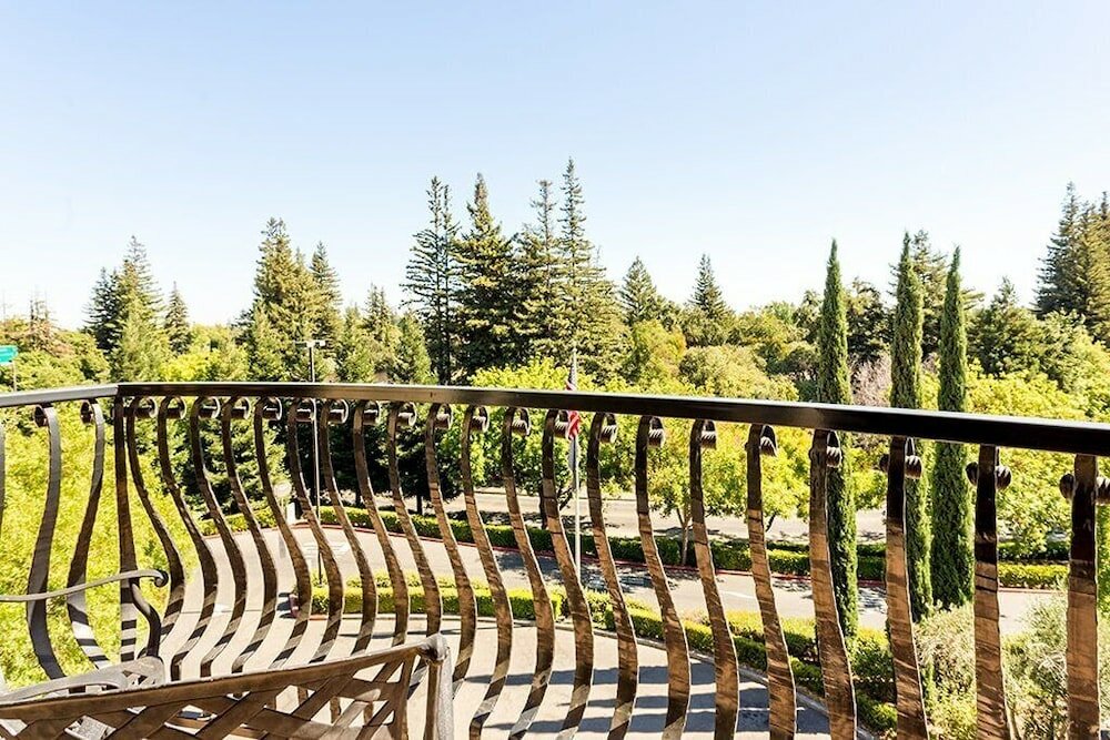 Фото The Westin Sacramento