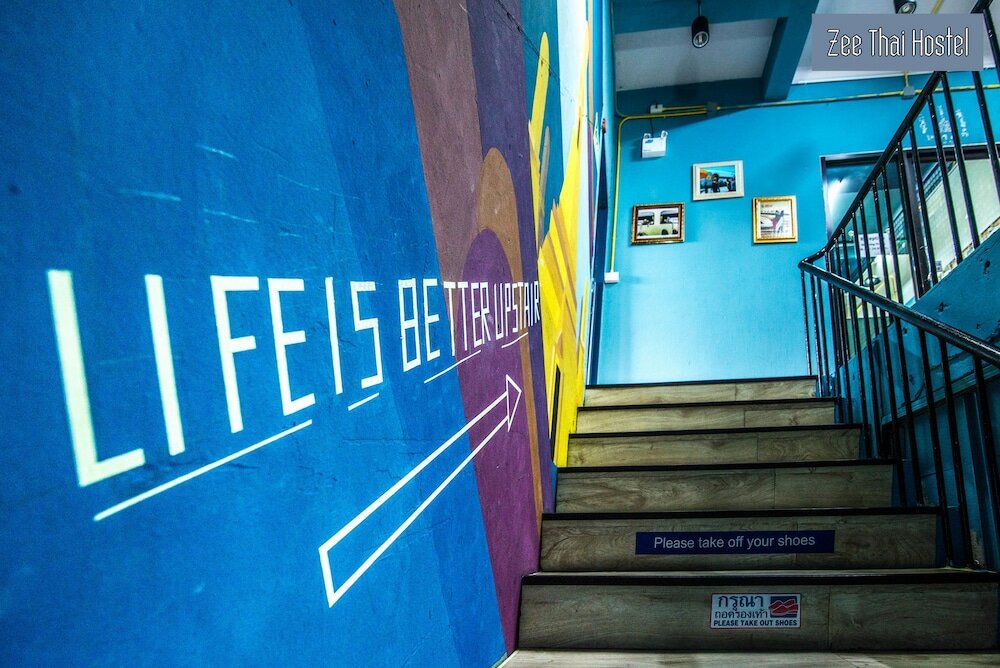 Фото Zee Thai Hostel