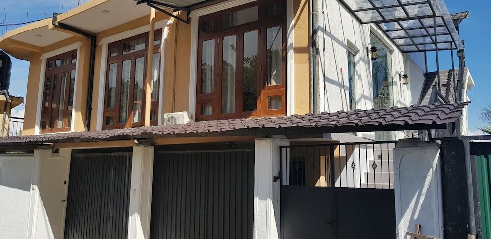 Фото Fairview Residence