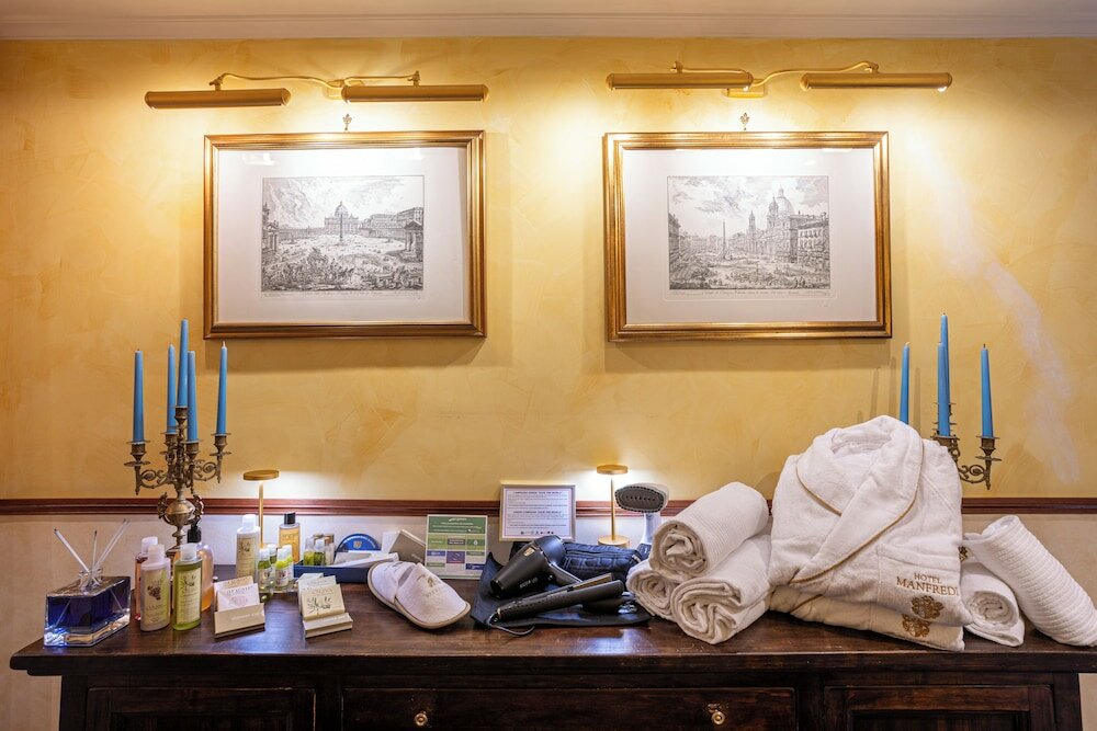 Фото Hotel Manfredi Suite in Rome