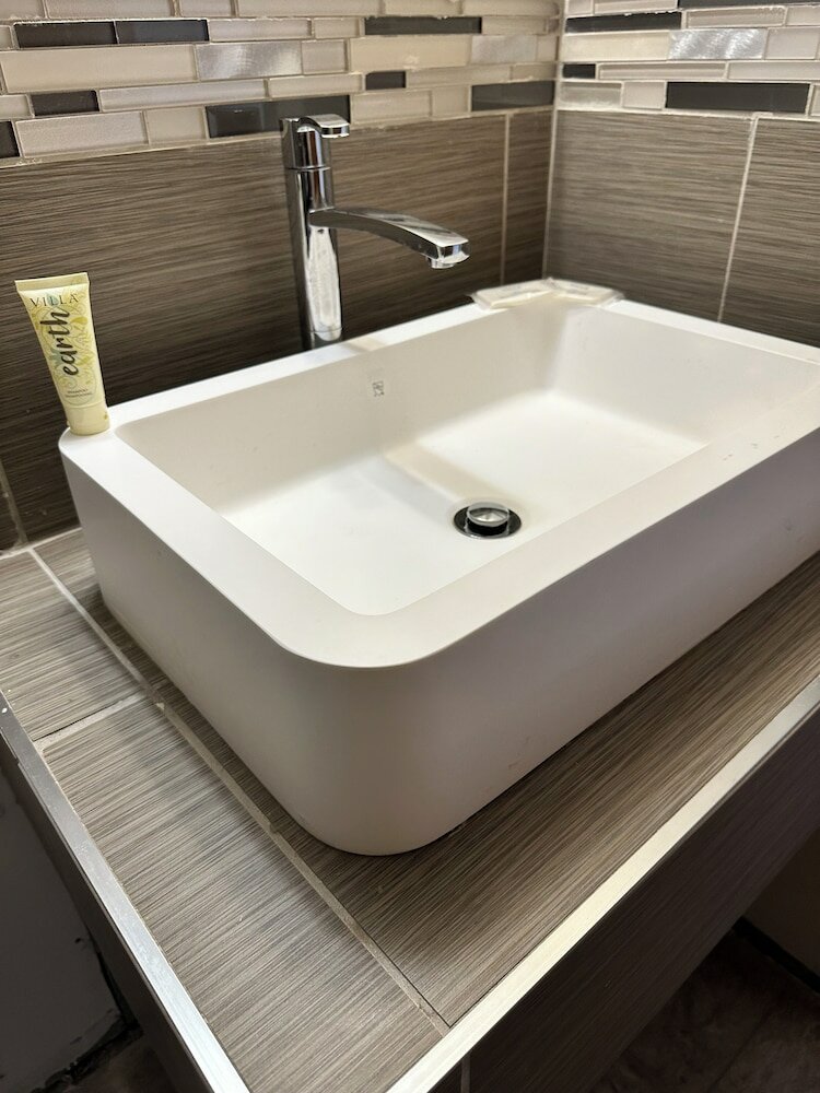 Фото Rainbow Motor Inn - by the Falls