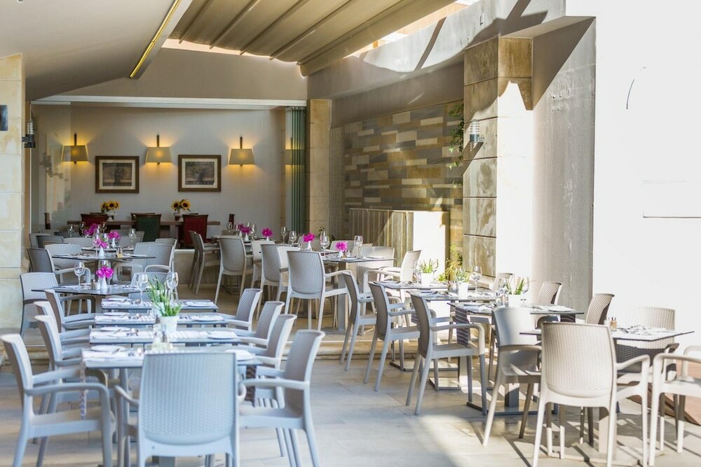 Фото Hotel Ideon