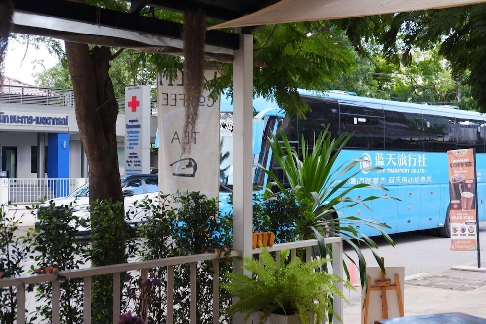 Фото Chorlada Lanna Hotel