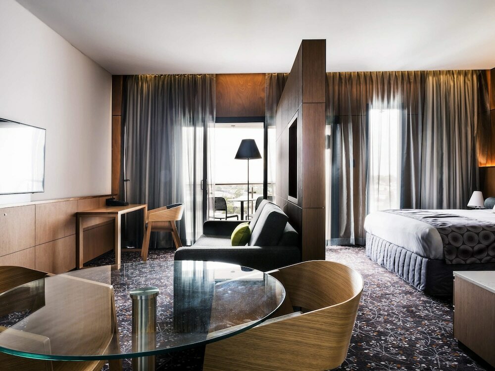 Фото Mercure Sydney Liverpool