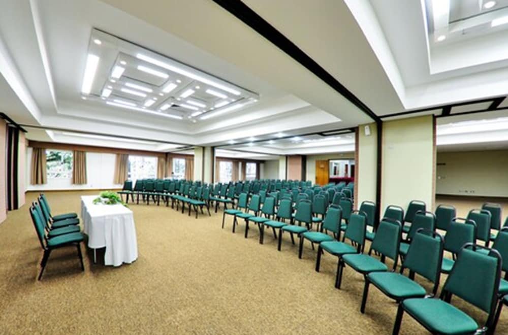 Фото Tri Hotel Canela