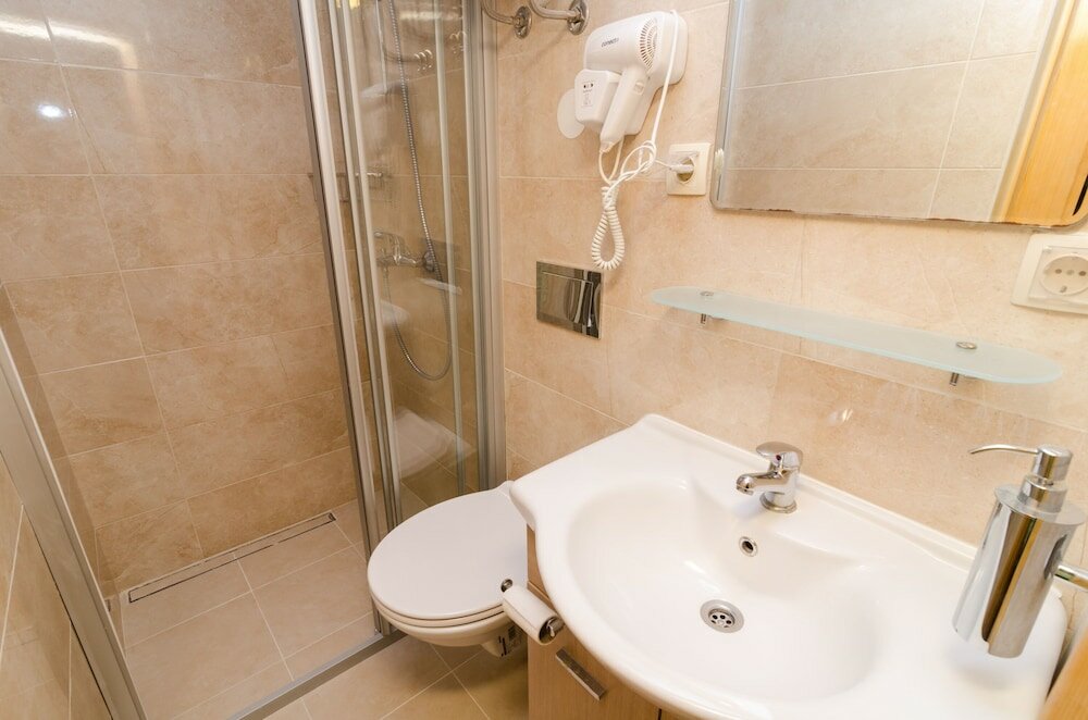 Фото Eddie´s Sea View Rooms