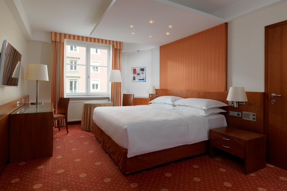 Фото Sheraton Grand Salzburg
