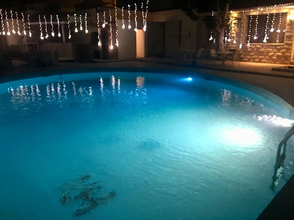 Фото Karnak Hotel