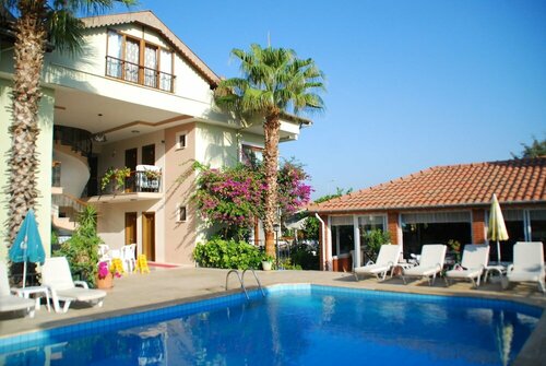 Внешний вид отеля Crescent Hasirci Hotel в Ортадже, фото 5