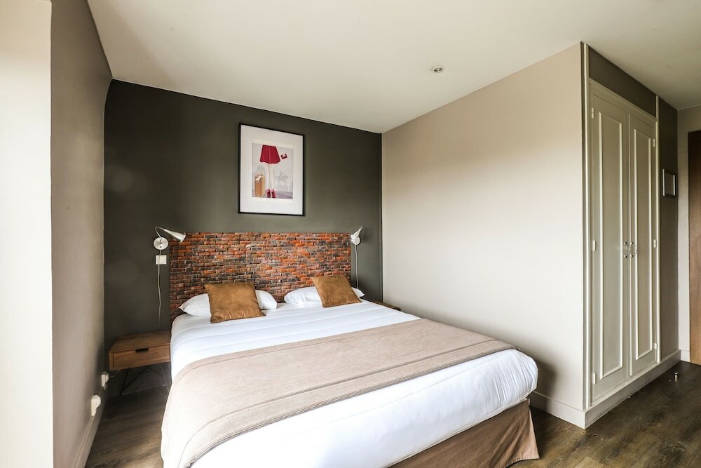 Фото Hotel Des Cedres