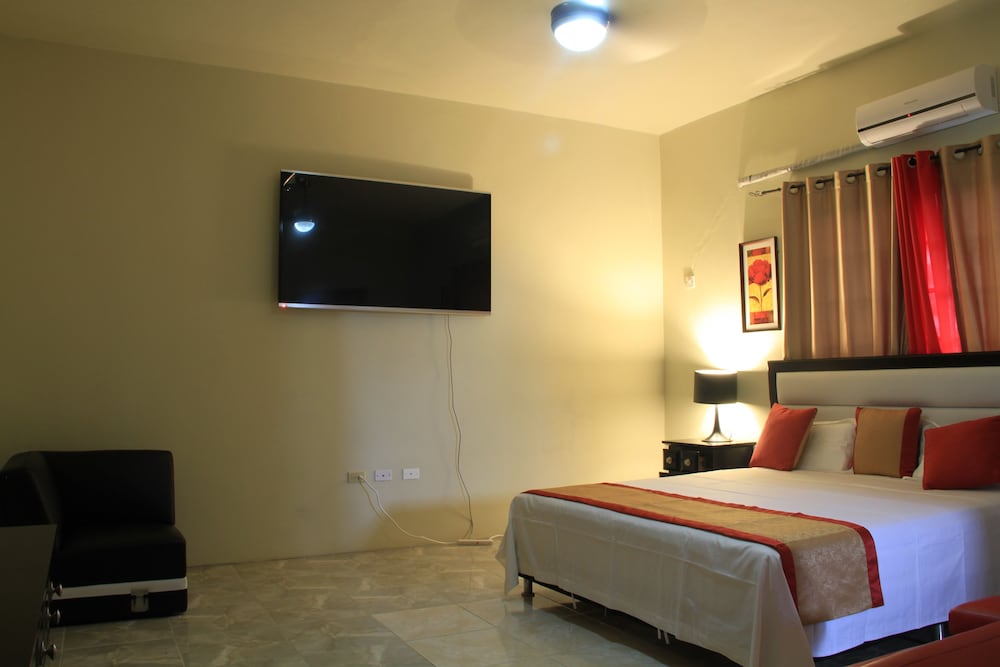 Фото Negril Sky Blue Resorts