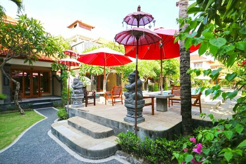 Gora Beach Inn