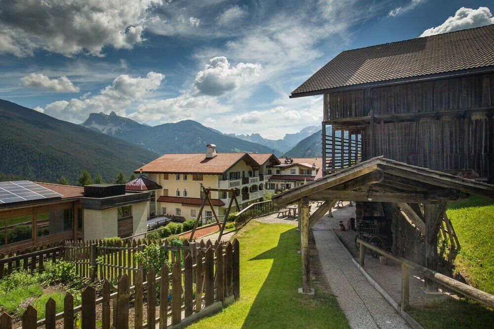 Фото Mountain SPA Resort Albion