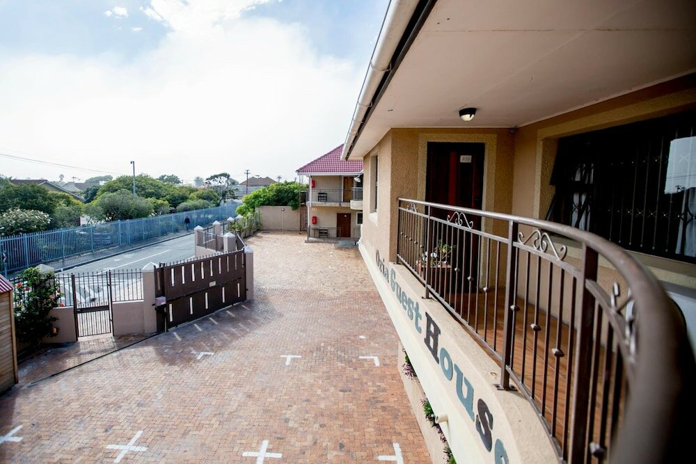 Фото Oria Guesthouse