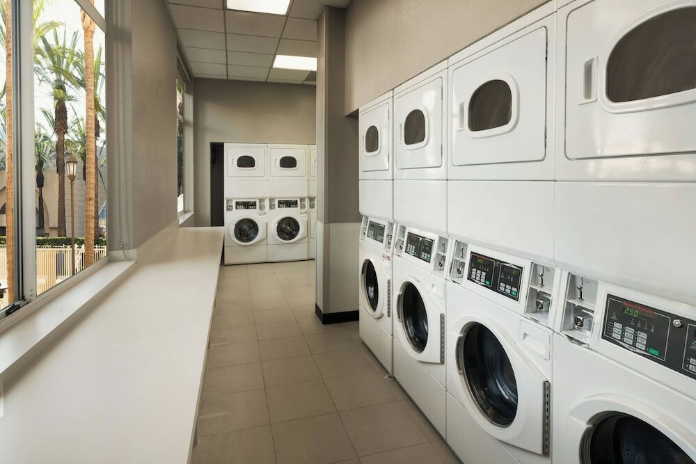 Фото Residence Inn by Marriott Anaheim Resort Area