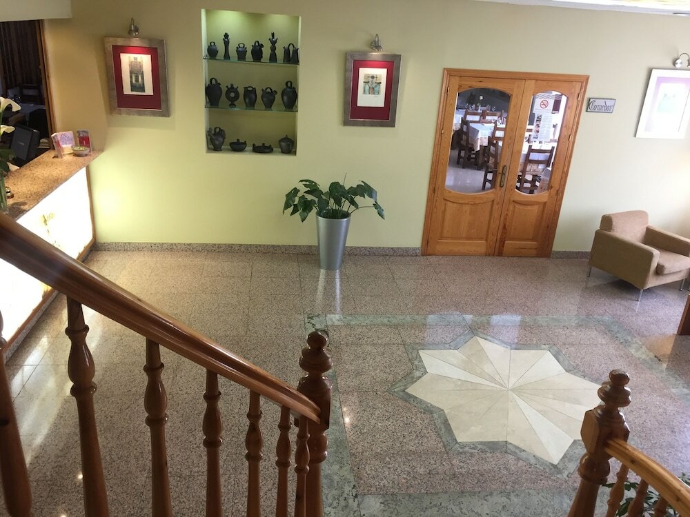 Фото Hotel Castellote