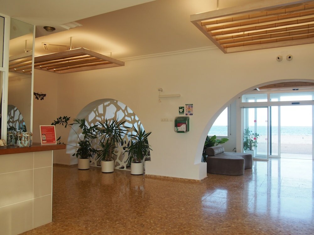 Фото Hotel Roca Bella