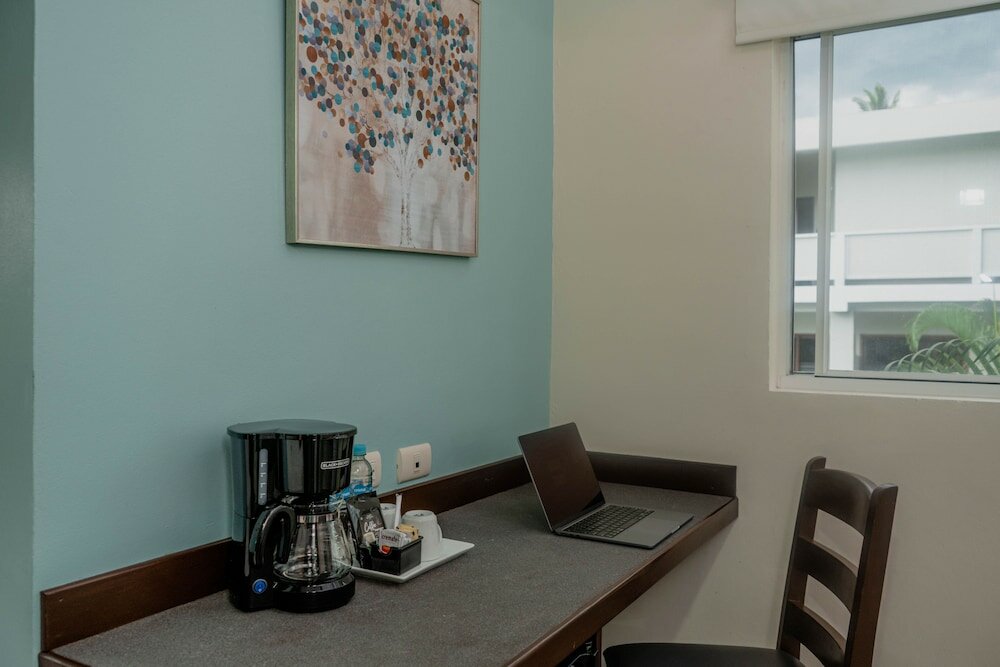 Фото Hotel Roca Sunzal