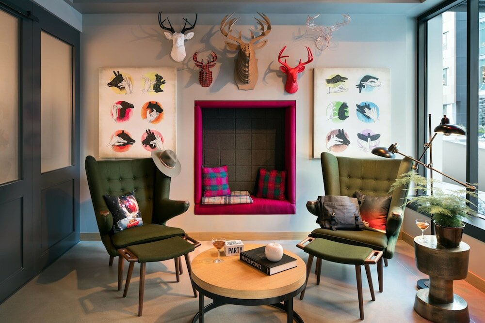 Фото Moxy Seattle Downtown