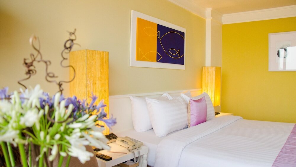 Фото Tongtara Riverview Hotel