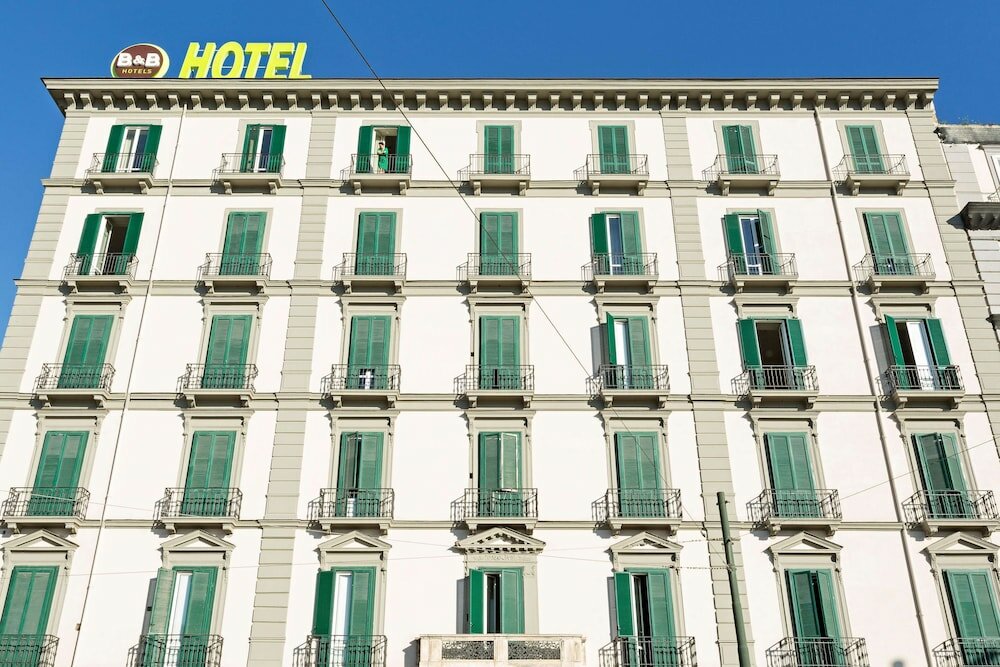Фото B&B Hotel Napoli