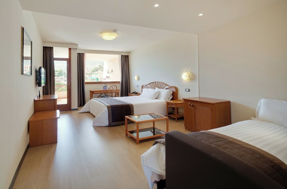 Фото Nyala Suite Hotel