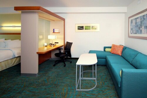 Гостиница SpringHill Suites Las Vegas North Speedway в Норт-Лас-Вегасе
