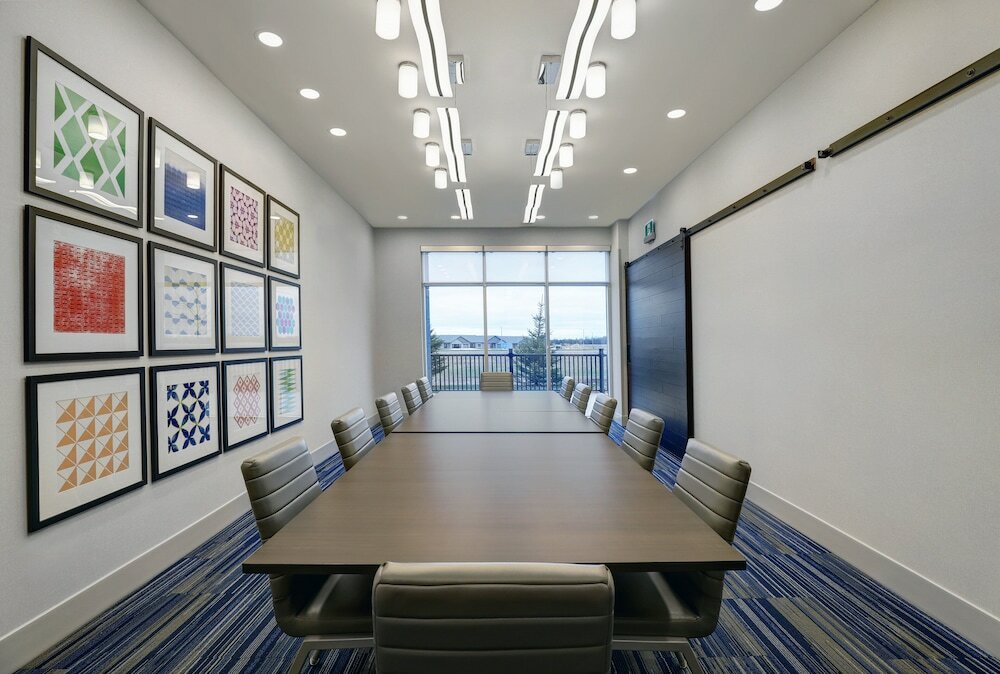 Фото Holiday Inn Express & Suites Port Elgin