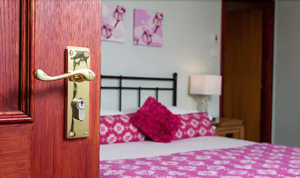 Фото Dunhallin House