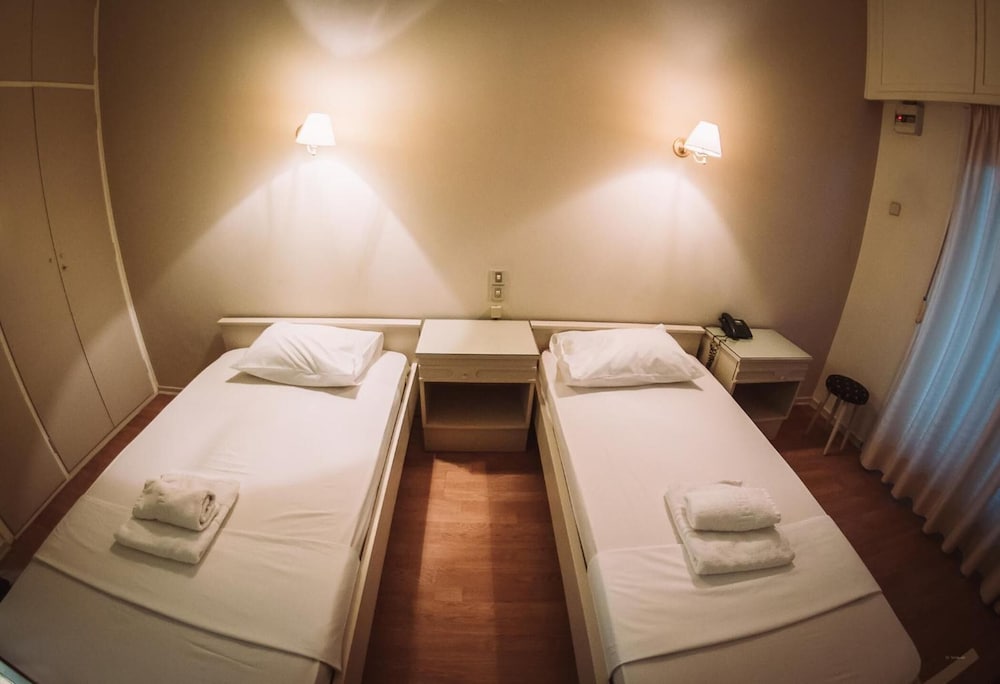 Фото King Pyrros