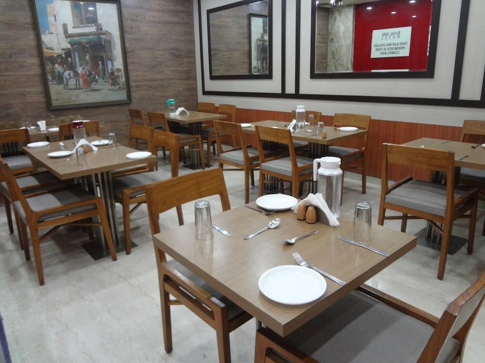 Фото Royal Park Hotel