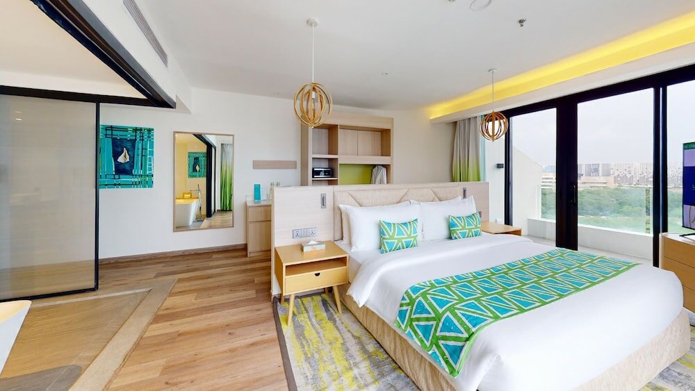 Фото Lime Resort Manila