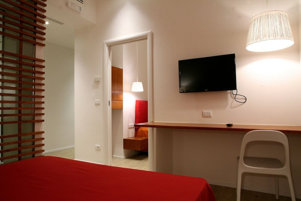 Фото Why Not Roma