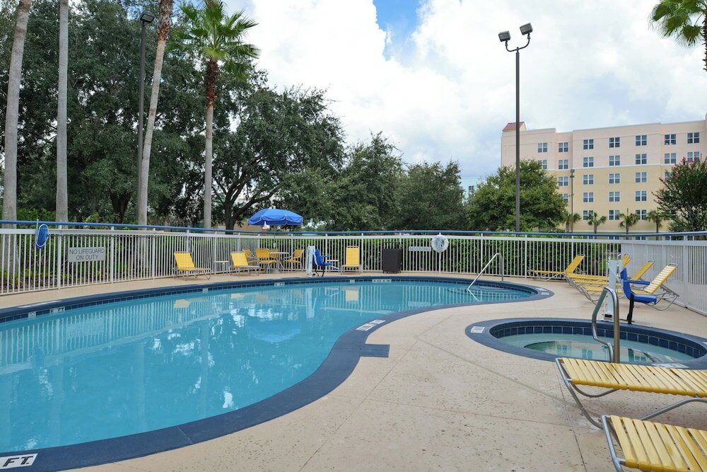 Фото Fairfield Inn by Marriott Orlando Airport
