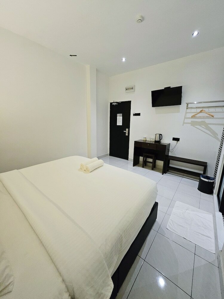 Фото Georgetown Inn by Sky Hive