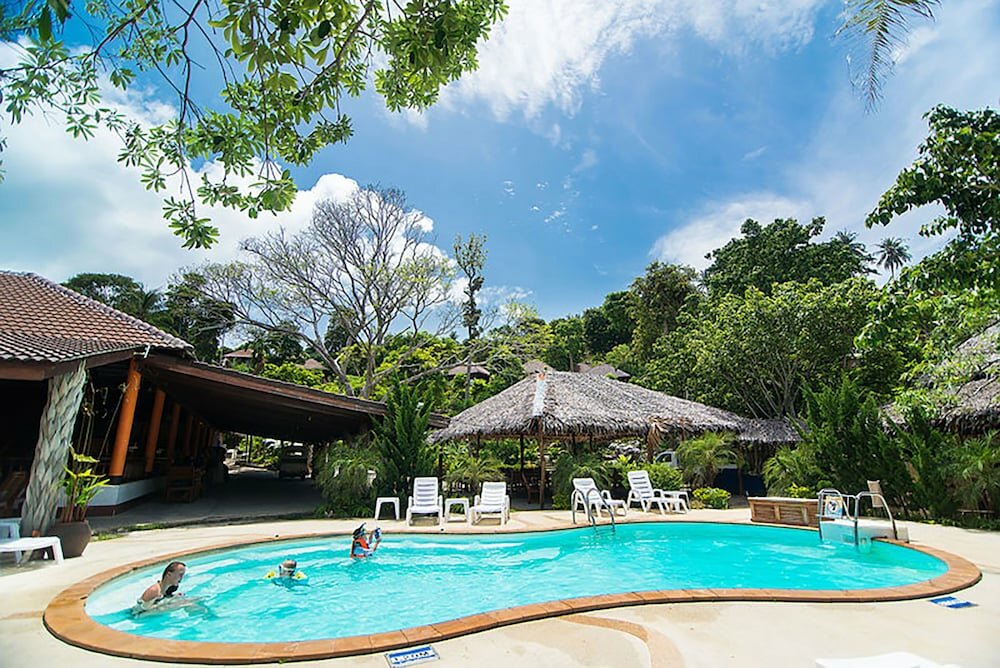 Фото Phi Phi The Beach Resort