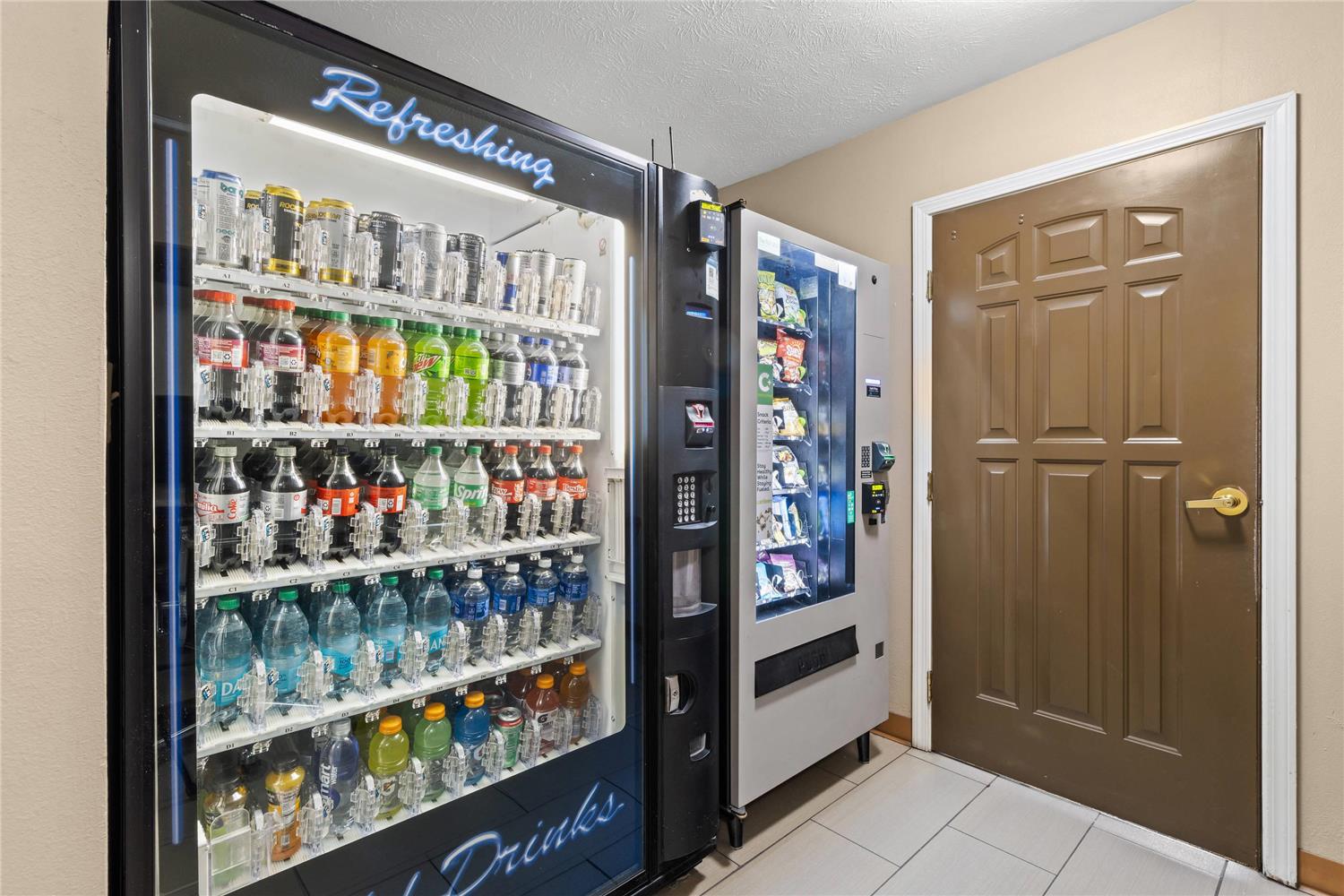 Фото Comfort Inn & Suites Lancaster Antelope Valley