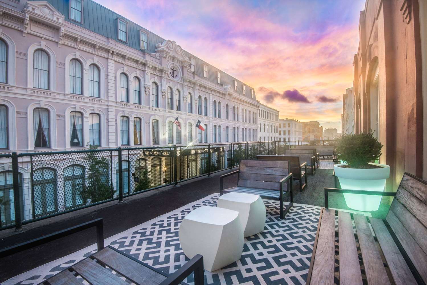 Фото The Tremont House