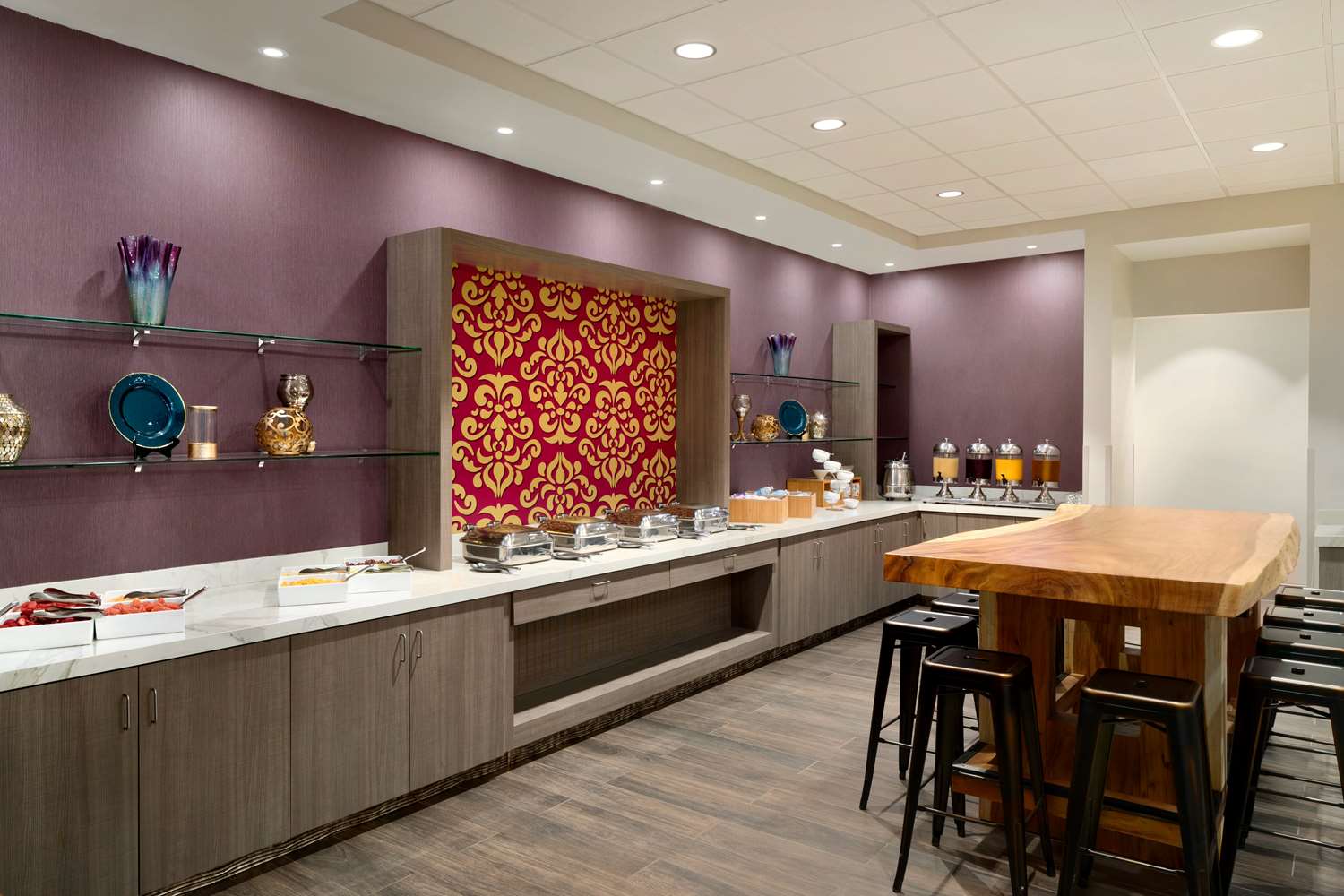 Фото Hilton Fort Wayne at the Grand Wayne Convention Center