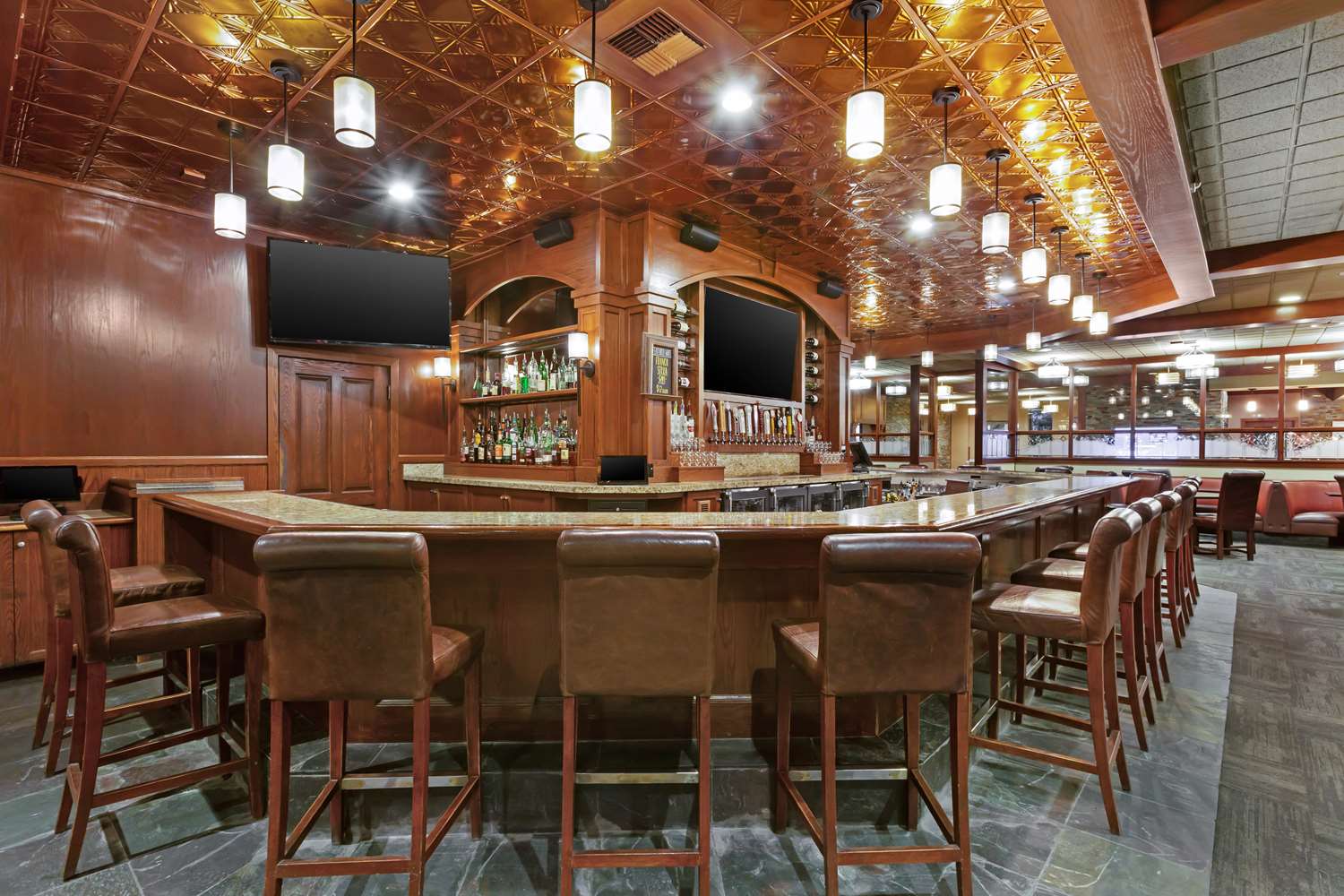 Фото Best Western Plus GranTree Inn