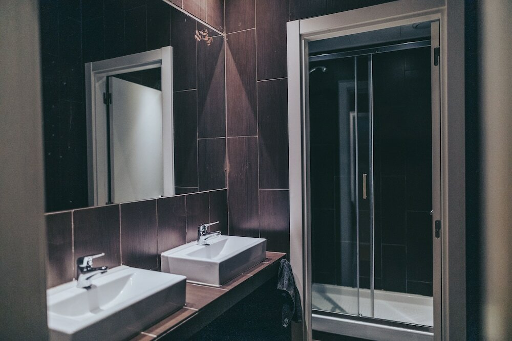 Фото Urban Garden Hostel