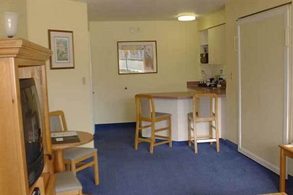 Фото Seralago Hotel & Suites Main Gate East