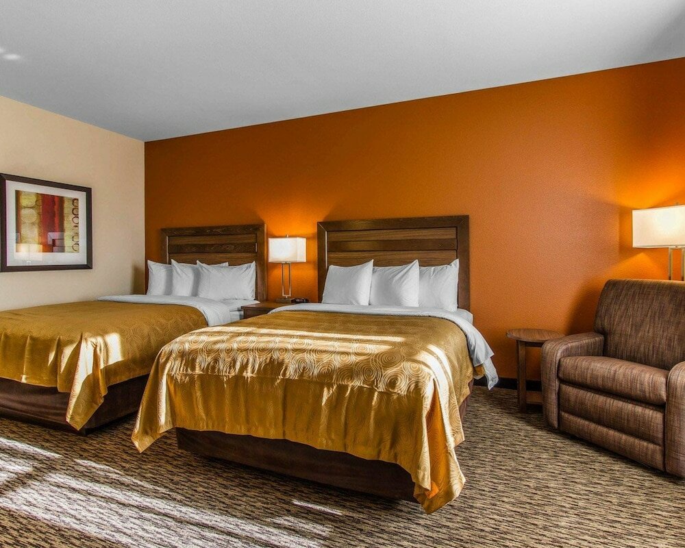 Фото MainStay Suites Watford City - Event Center